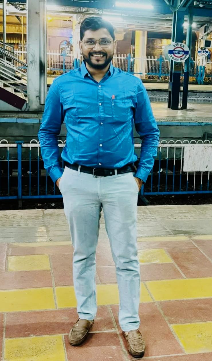 Portrait of Amol Doifode